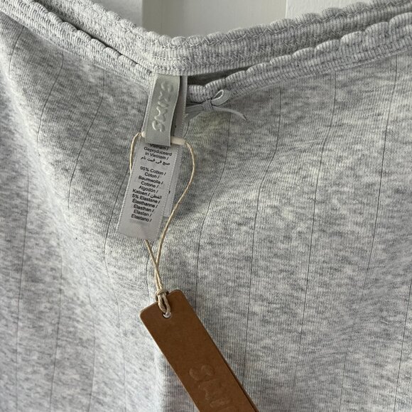 SKIMS Drop Needle Pointelle Mini Skirt - Heather Grey - Small - SOLD OUT!! - Picture 6 of 6